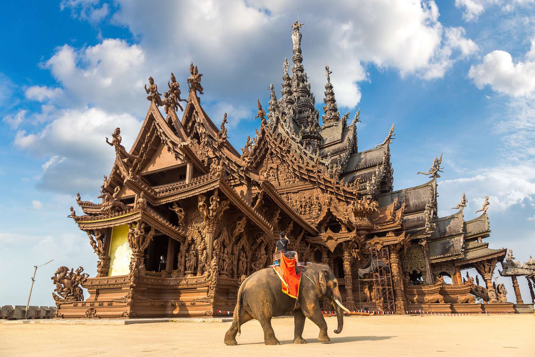 Sanctuary Of Truth Pattaya Tickets Image