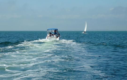 Speed Boat Ride at Juhu Beach Image