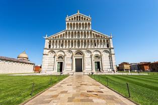 Vpaqcqocyulj1uodw52e95d1xgrc shutterstock 1956219379