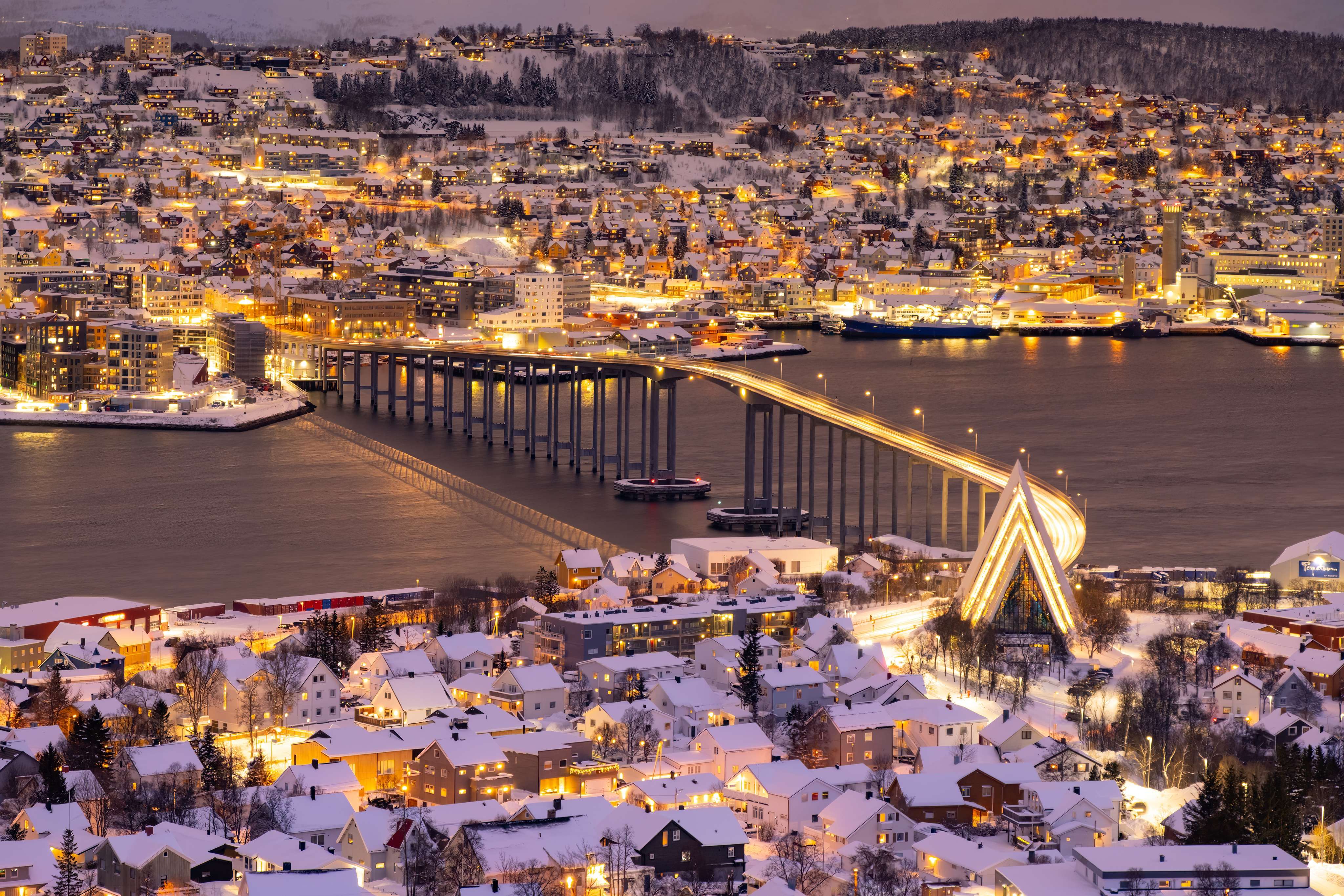 Best of Norway | Frozen Fjords & Heritage Towns