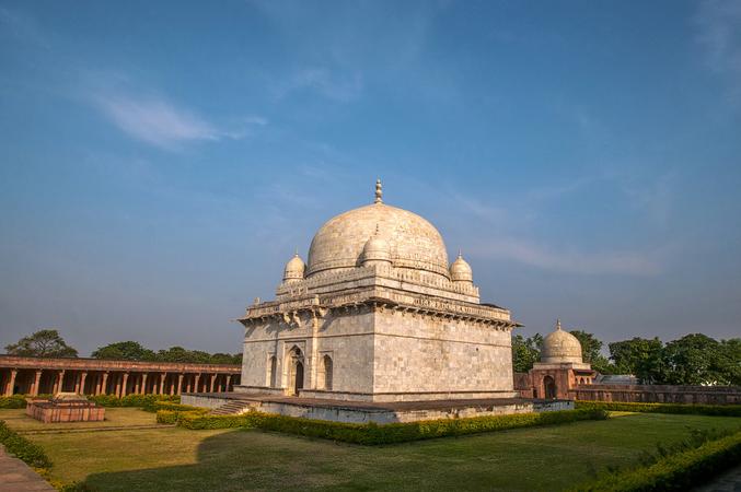 Hoshang Shah's Tomb