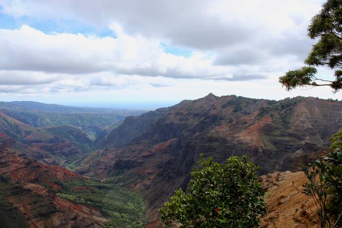Pu’u Hinahina Lookout