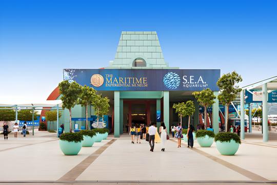 Gardens By The Bay and SEA Aquarium Singapore Combo Tickets Image