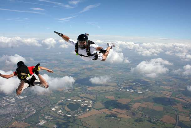 Indulge in the thrilling experience of skydiving in Cairns