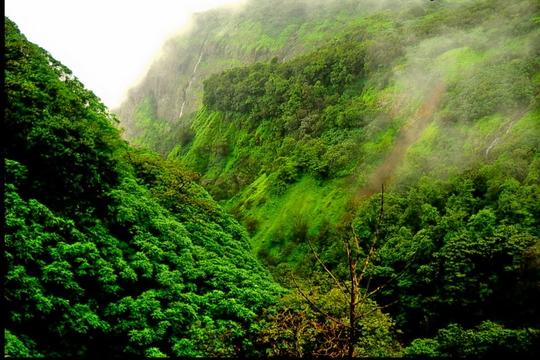 Andharban Trek Image