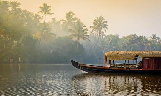 Kerala Honeymoon Package for 3 Nights 4 Days Image
