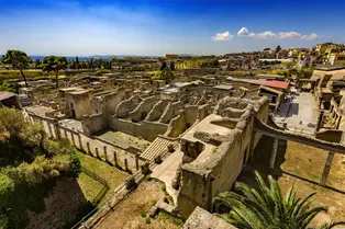 Wg66a1bo5ss6udgjjp2w76r2jy7o ruins herculaneum italy