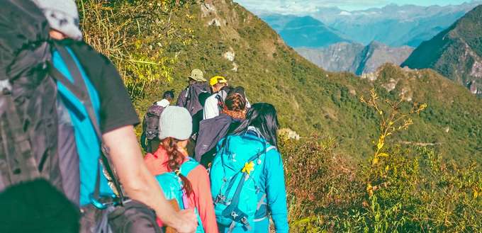 Start your Jalori pass trek from the base camp