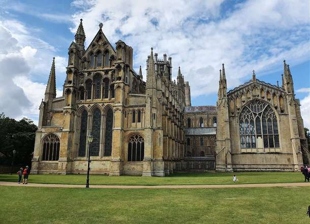 Experience a peaceful day at the Ely Cathedral in Cambridge