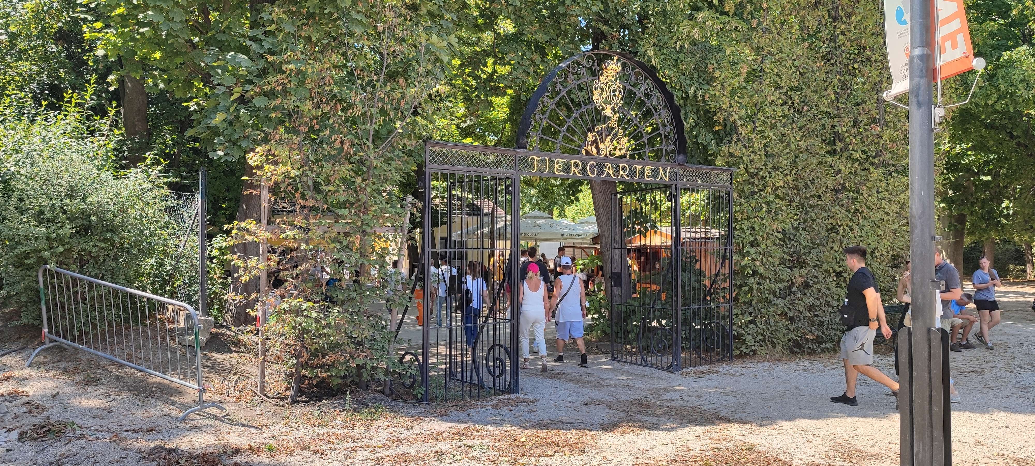 Tiergarten Schönbrunn Zoo - the oldest zoo in the world