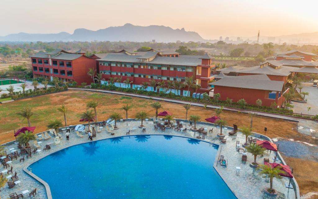 Saya Grand Club & Spa Resort Image