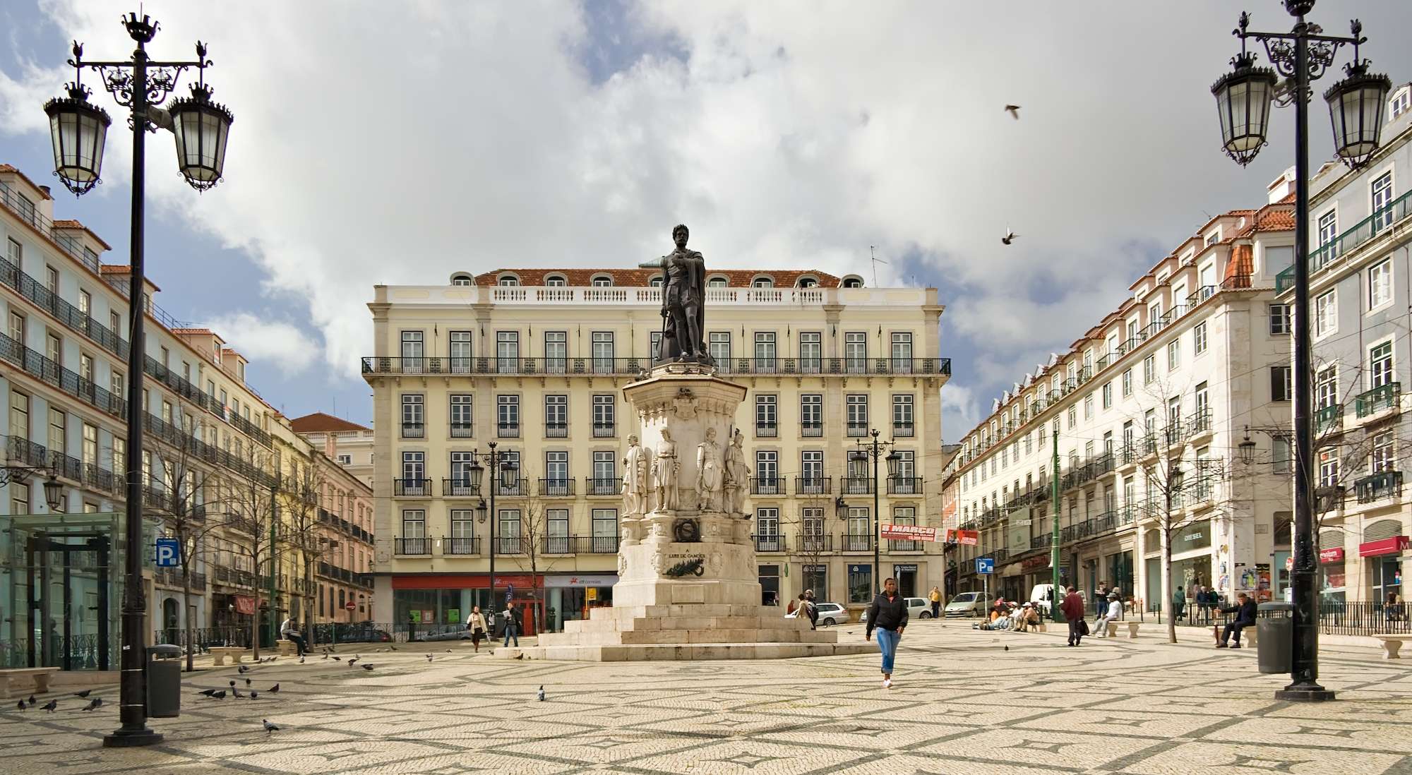 Chiado Overview
