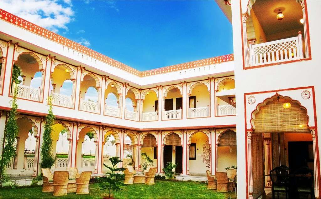 Experience a luxurious stay at Sirsi Haveli