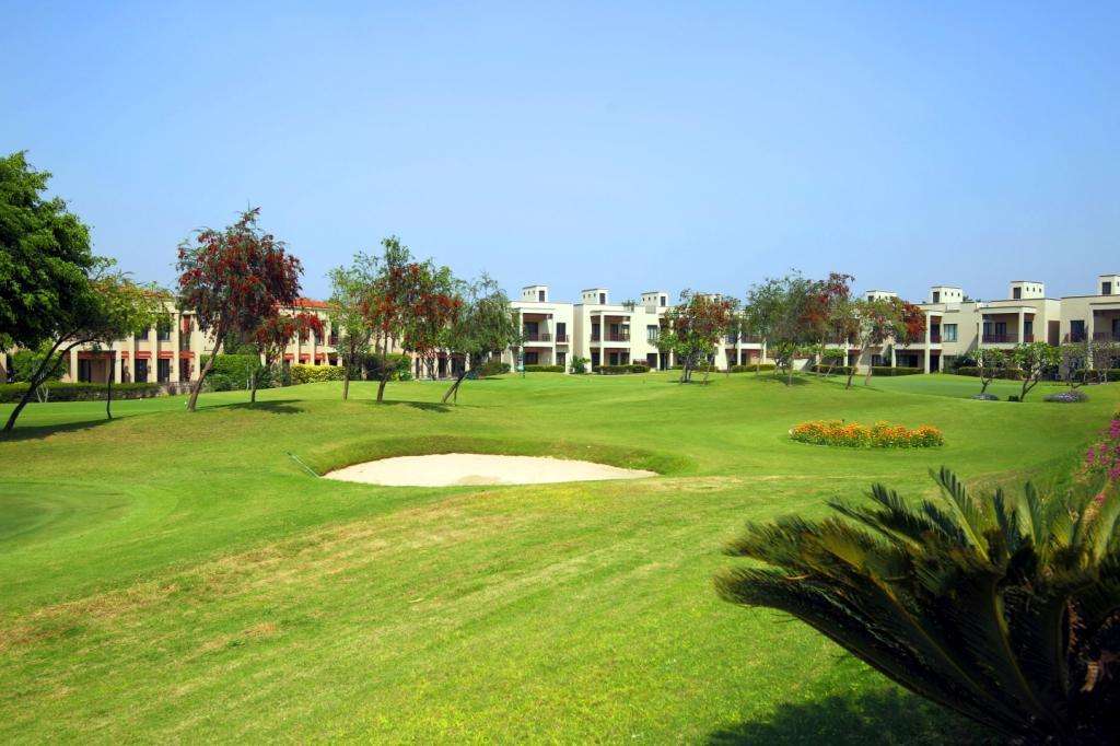 Lemon Tree Hotel Tarudhan Valley Manesar Image