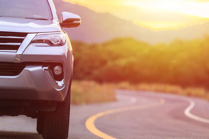 Explore Phuket by renting a car with Driver