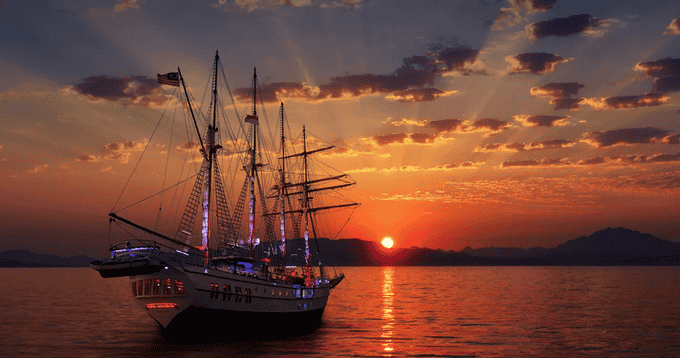Set sail across the Singapore Port on 4-mast, 22-sail Tail Ship