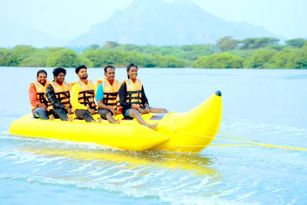 X0942km1x9cu3ev0slbw6vzqgoq5 banana%20ride%202