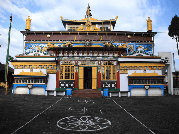 X0flx65d45yapcx1x6zum41pn75i 646902946darjeeling ghoom monastery main