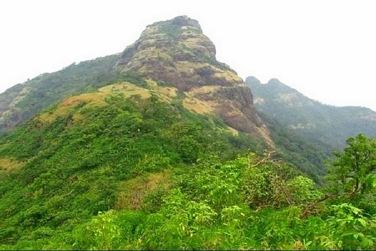 Trek To Takmak Fort Image