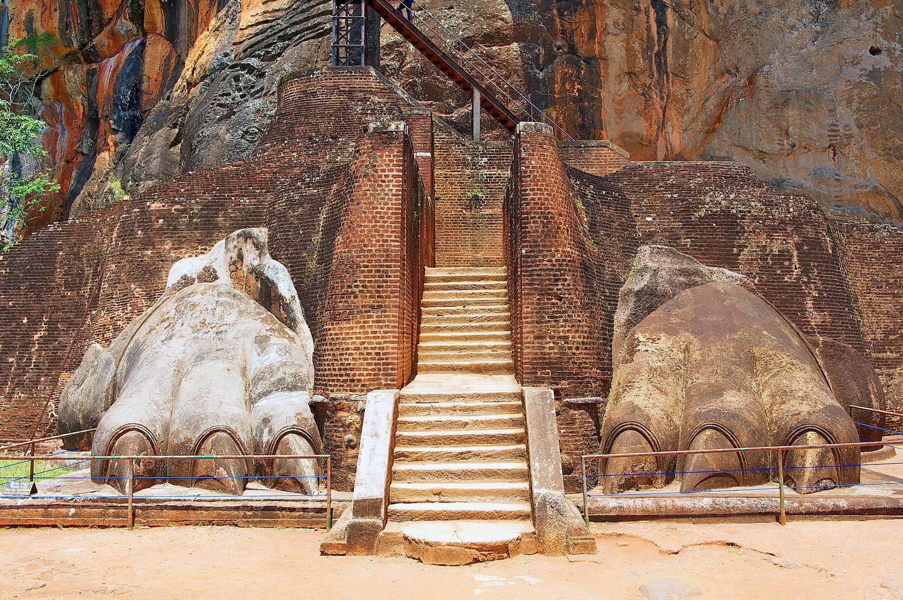 Sigiriya Rock Fortress Day Tour Image