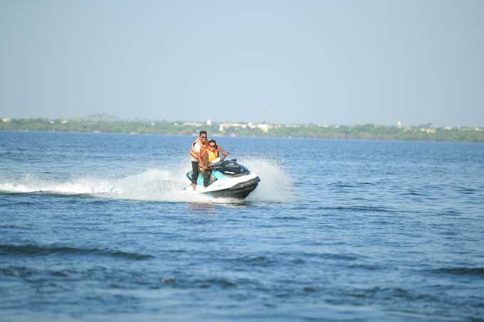 Zip through Bharatpur’s canal waters in just 10 minutes