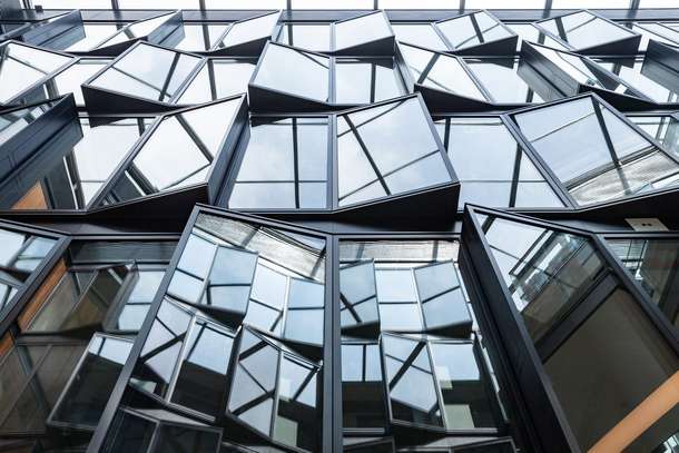 Observe the incredible architecture as you walk through the Turbopass at the museum