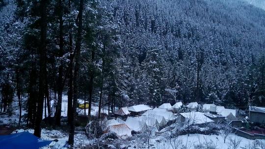 River View Budget Campsite In Chalal Image