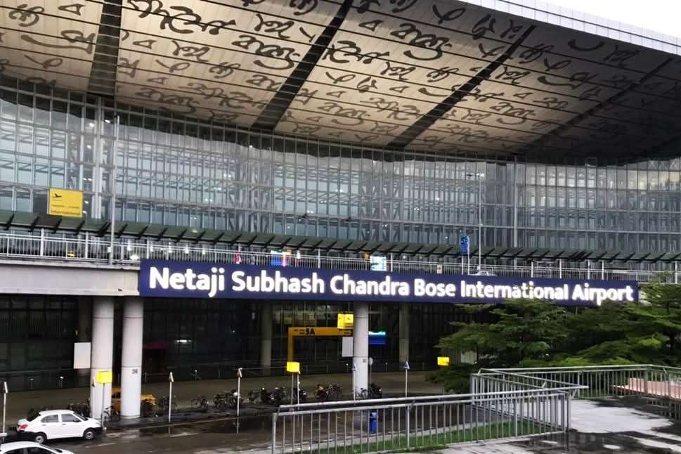 Book your ride to and from Kolkata airport for a smooth and timely journey