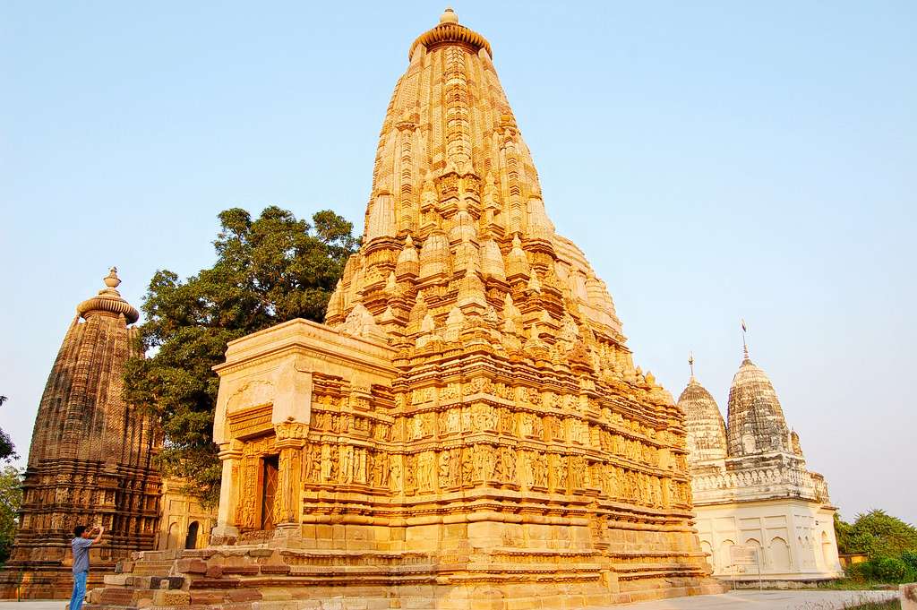 Sightseeing Tour Of Orchha And Khajuraho Image