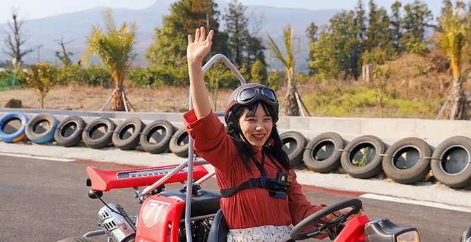 Wind 1947 Cart Riding Experience In Jeju