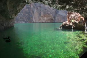 Take a trip to Emerald Cave in clear-bottom Kayaks