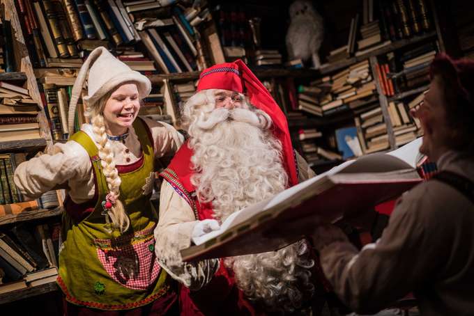 Visit Santa Park and enjoy a fun meet and greet with Santa Claus