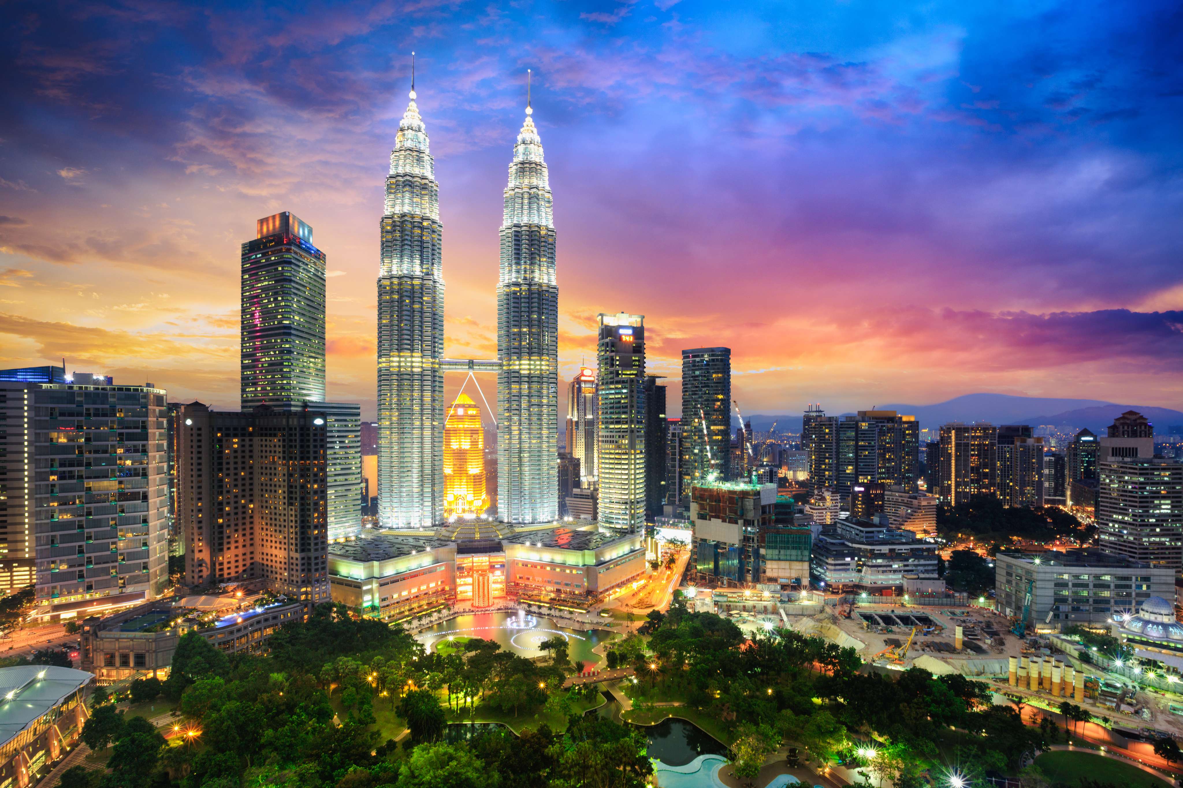 Kuala Lumpur stunning skyline with Petronas Twin Towers