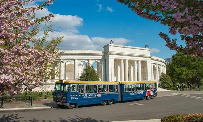 Take a tour of the renowned landmark in Washington by grabbing tickets for Arlington National Cemetery