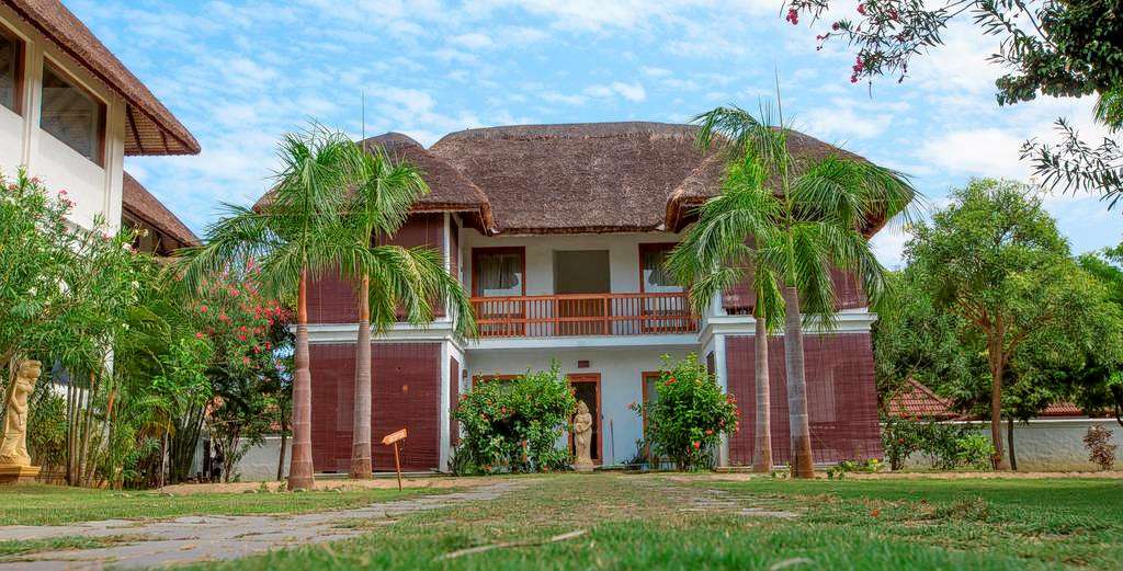 Le Pondy Resort Image