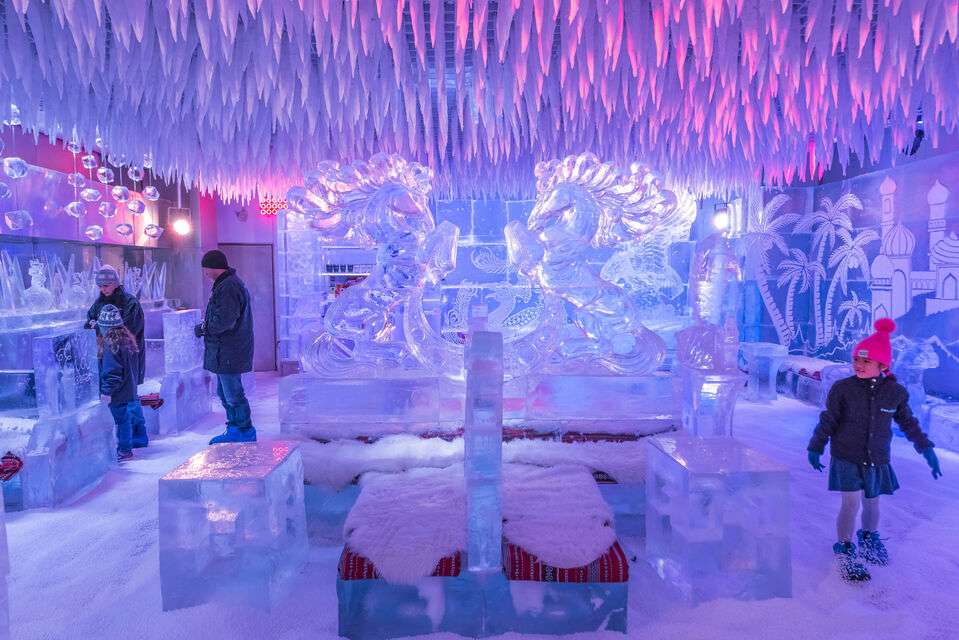 Chillout Ice Lounge