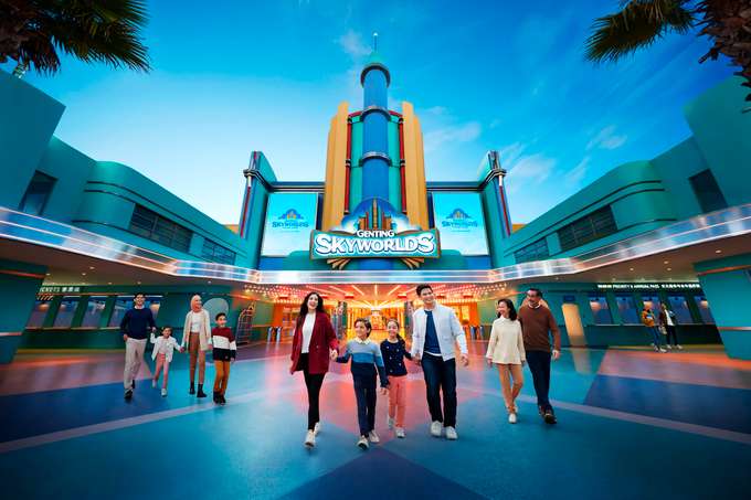 Visitors in Genting SkyWorlds Theme Park