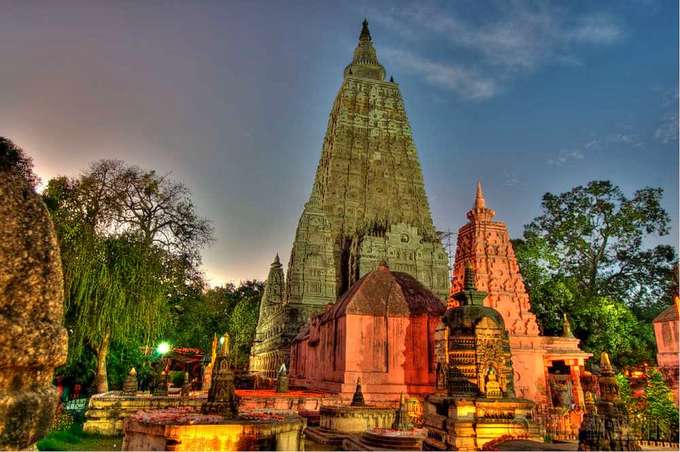 Bodh Gaya Sightseeing Tour from Patna