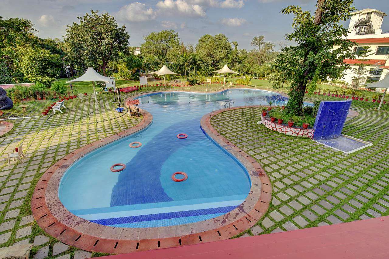 Khanvel Resort Image