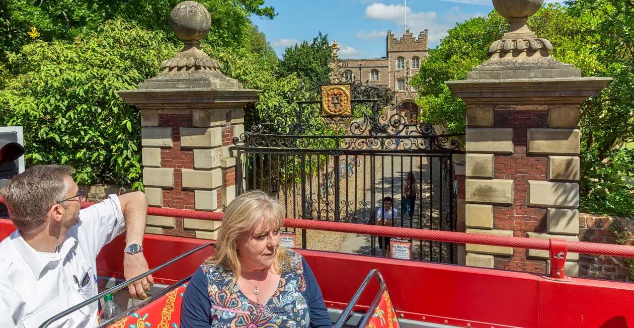 Cambridge Hop on Hop off Bus Book Now