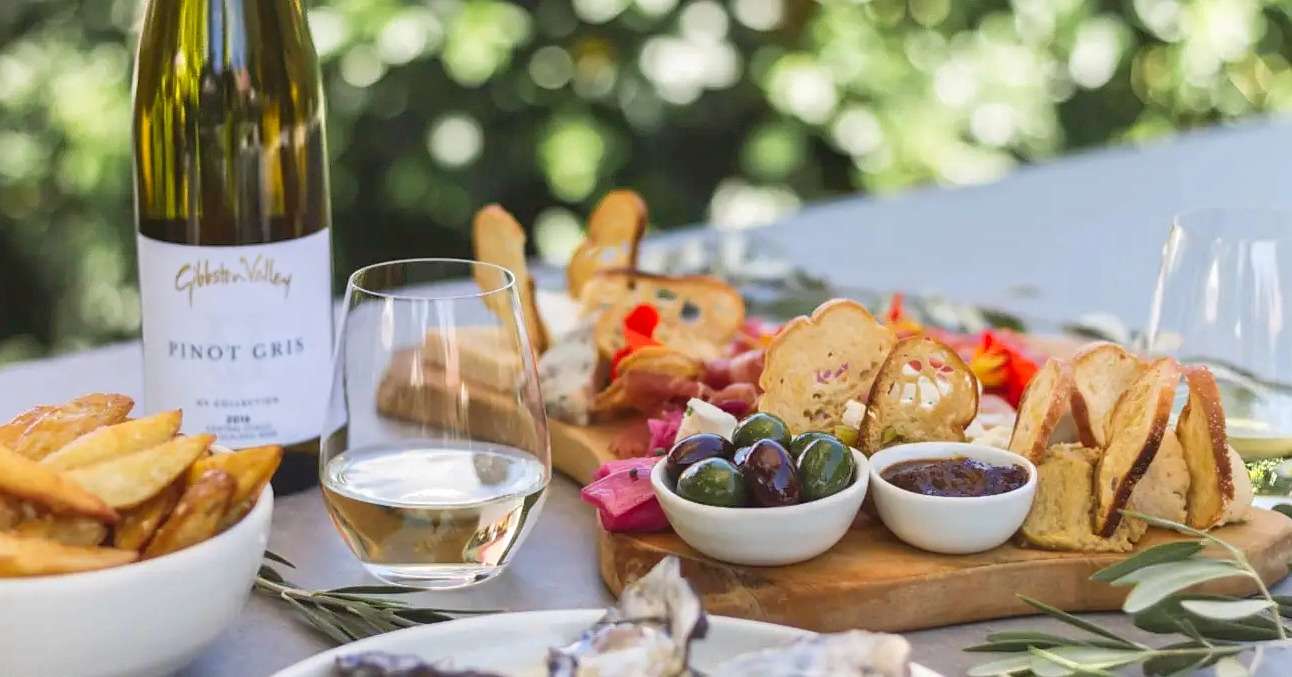 Gibbston Valley Wine Tour from Queenstown