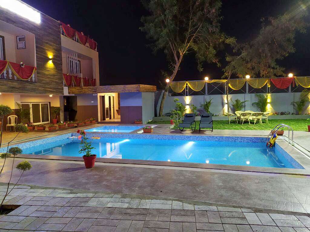 The Lake Bourbon  Image