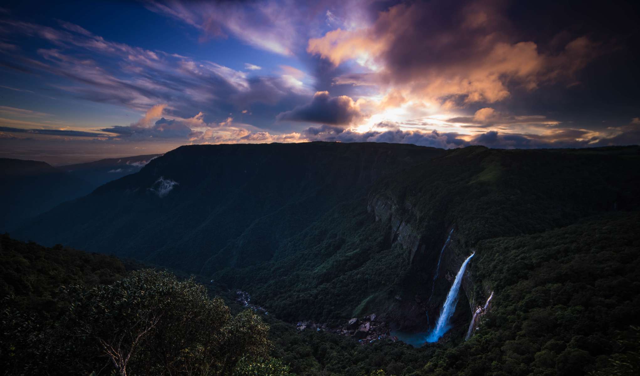 Hike to Nohkalikai Peak Image