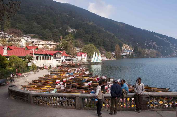 Plan a weekend trip to Nainital from Delhi where you can spend an amazing time in the tranquil environment