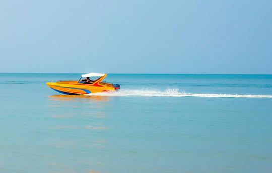 Speed Boat Ride at Juhu Beach Image