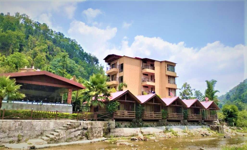 Overall view of the property